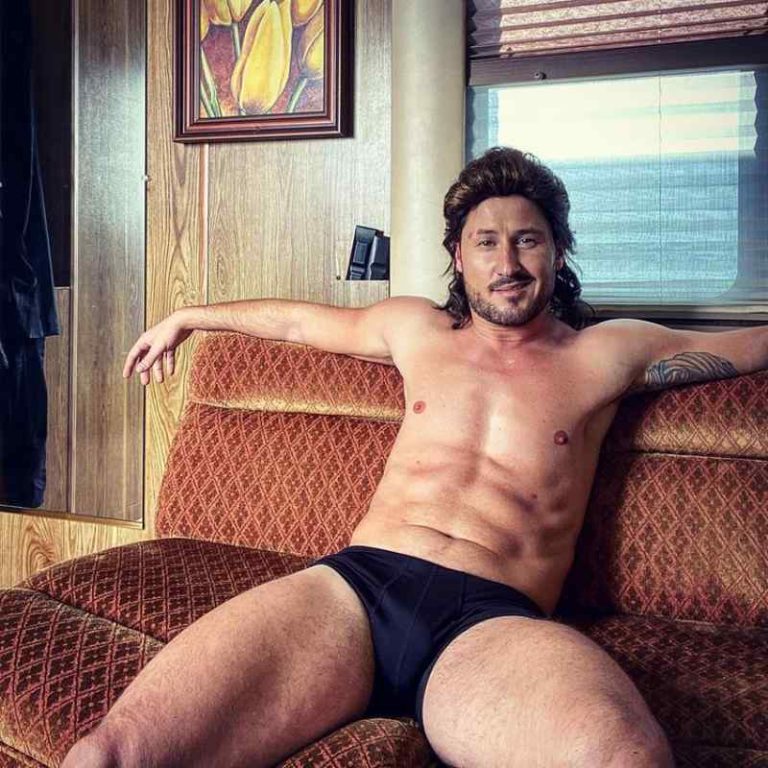Val Chmerkovskiy Measurements, Bio, Age, Weight, and Height