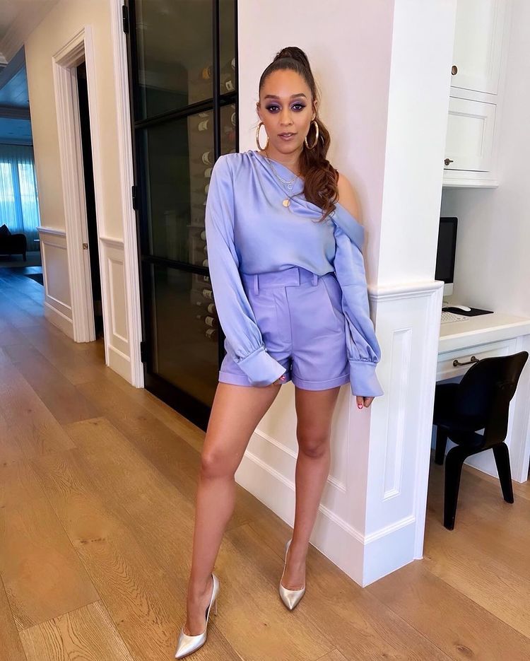 Tia Mowry measurements, Bio, Age, Height and Weight